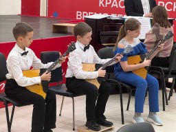 Новогодний открытый урок детского ансамбля народных инструментов